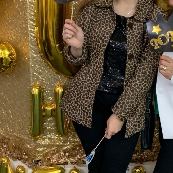 Cheetah Blazer - Picture 2 of 3